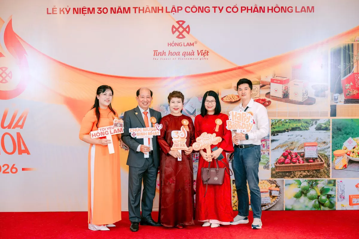 Aplaco chúc mừng 30 năm thành lập Công ty Cổ phần Hồng Lam – Gắn kết hợp tác, cùng hướng tới tương lai!