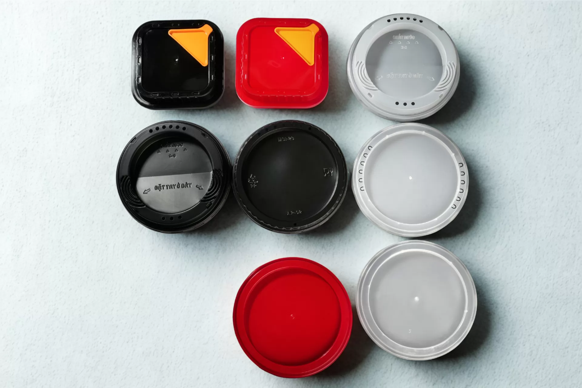 Nắp mì có lỗ PP